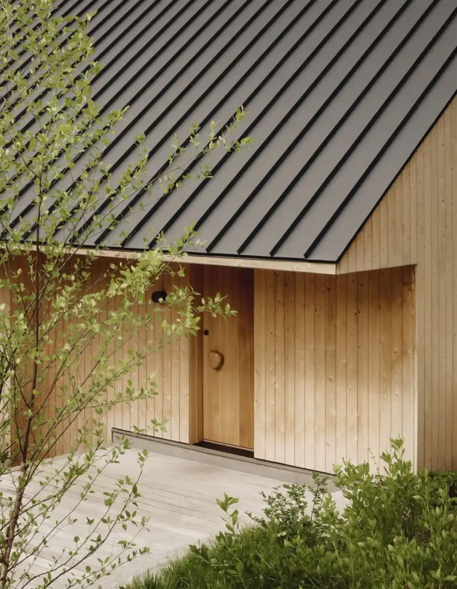 Nordic spruce tongue and groove cladding UK — T&G V-joint exterior profile