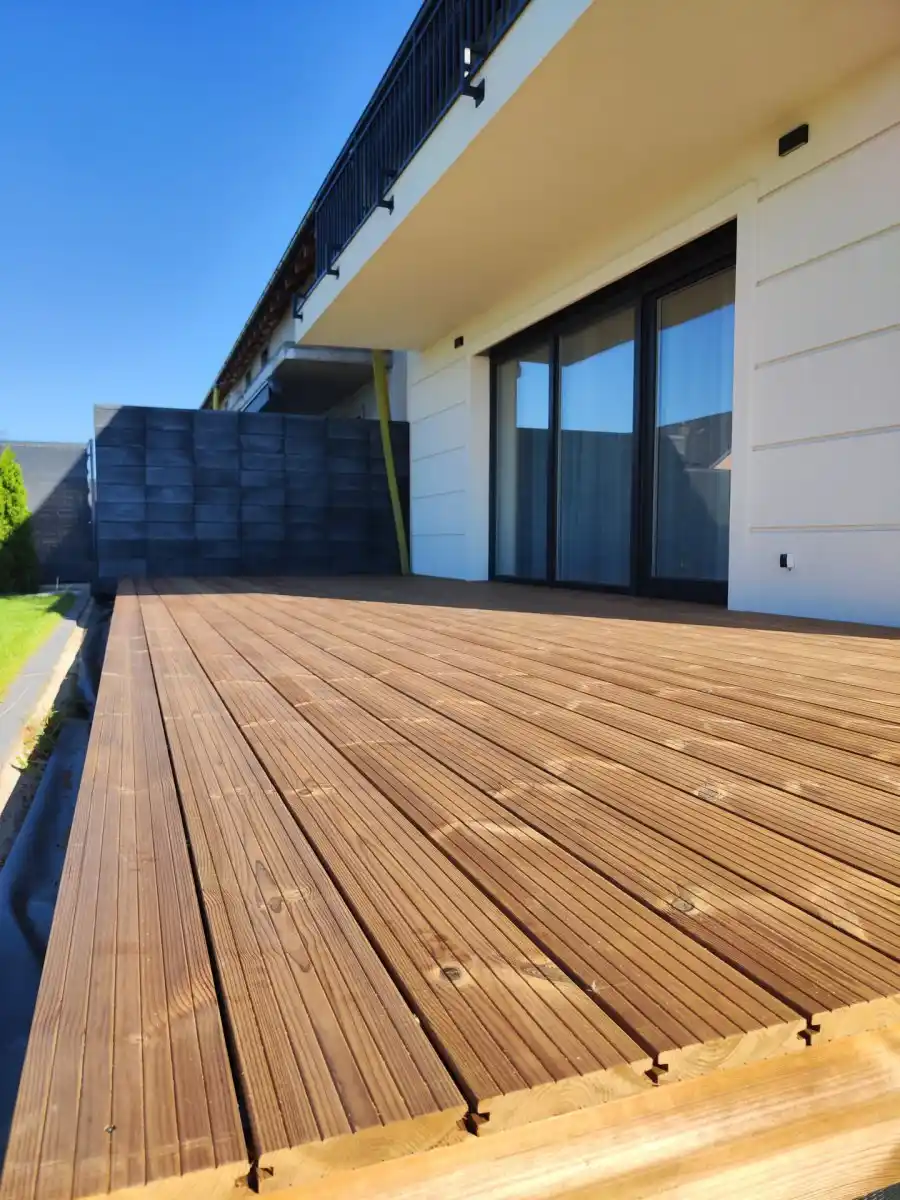 ThermoWood decking secret fixing system UK — hidden fix clips on thermally modified pine deck boards